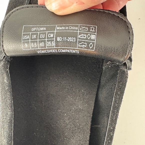 Vionic Uptown Black Suede Loafer Flats Women Size 9 Comfort Orthotic Slip On - Picture 7 of 8